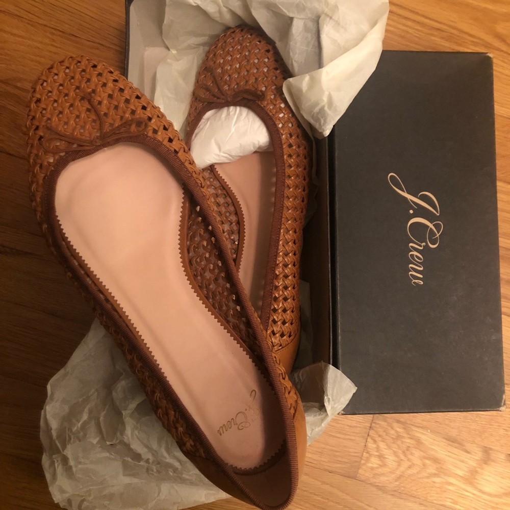 Beautiful Flats. Size 12, fits like a 13 Medium